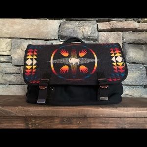 Like new Pendleton tote bag